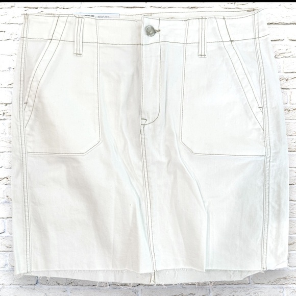 NWT Women's Seven7 Jean Utility Skirt Size 12 - Picture 1 of 6